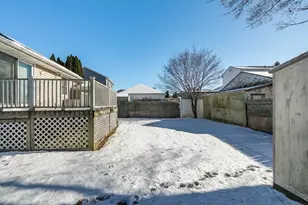 475 Ludlow St, Fall River, MA 02721 - Photo 29