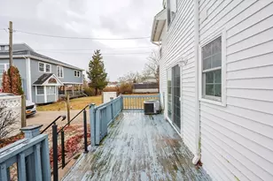 4 Roosevelt St, Wareham, MA 02571 - Photo 29