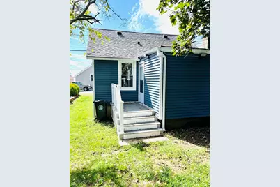 21 Hillside Ave #0, Swansea, MA 02777 - Photo 3