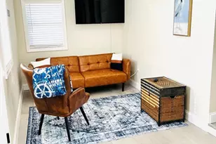 21 Hillside Ave, Swansea, MA 02777 - Photo 5