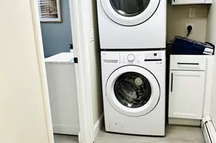 21 Hillside Ave, Swansea, MA 02777 - Photo 11