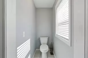 129 Quinapoxet St, Holden, MA 01522 - Photo 25