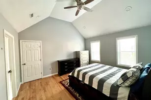 129 Quinapoxet St, Holden, MA 01522 - Photo 19