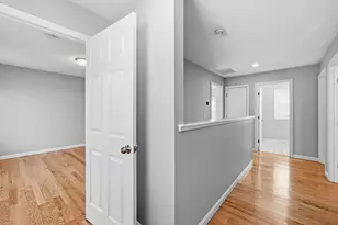 129 Quinapoxet St, Holden, MA 01522 - Photo 35