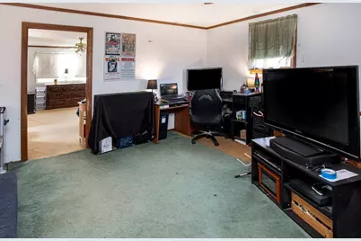 162 Wilbur Ave, Swansea, MA 02777 - Photo 31