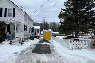 51 Exeter St, Fitchburg, MA 01420 - Photo 19