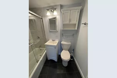 516 Green St #1D, Cambridge, MA 02139 - Photo 17