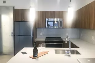 9 Medford St, Somerville, MA 02143 - Photo 1