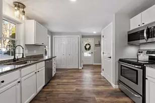 240 Stoneybrook Rd, Fitchburg, MA 01420 - Photo 7