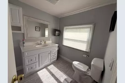 859 Washignton, Easton, MA 02375 - Photo 3