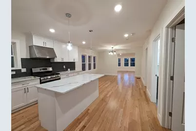 41 Oxford Ave #1, Belmont, MA 02478 - Photo 3