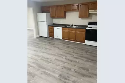 5 Oliver St #1, Southbridge, MA 01550 - Photo 1