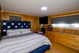 10 View St, Holyoke, MA 01040 - Photo 17