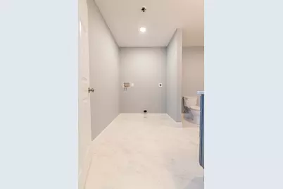 563 Whittenton St, Taunton, MA 02780 - Photo 17