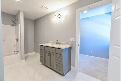 563 Whittenton St, Taunton, MA 02780 - Photo 21