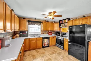 26 Stephen Dr, Webster, MA 01570 - Photo 19