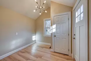 1384 Cohannet St, Taunton, MA 02780 - Photo 15