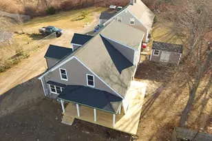 1384 Cohannet St, Taunton, MA 02780 - Photo 5