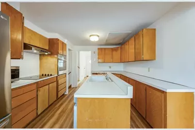 250 Hudson Rd, Sudbury, MA 01776 - Photo 5