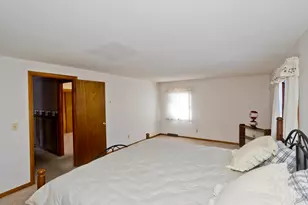 180 Fletcher Cir, Chicopee, MA 01020 - Photo 19