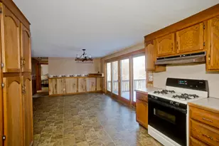 180 Fletcher Cir, Chicopee, MA 01020 - Photo 15