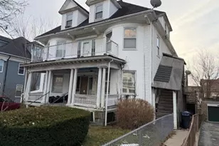 25-25A Charlotte St, Boston, MA 02121 - Photo 17