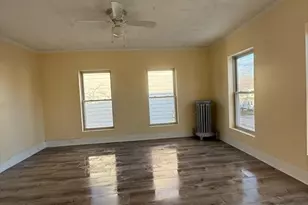 360 School St, Webster, MA 01570 - Photo 7