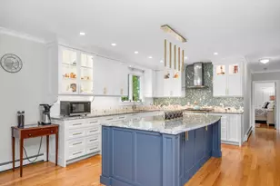 35 Bayshore Dr, Mashpee, MA 02649 - Photo 9