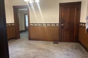 35 Jefferson St, Westfield, MA 01095 - Photo 9