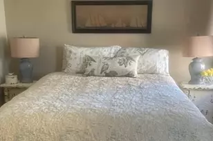 24 Pond St, Marblehead, MA 01945 - Photo 11