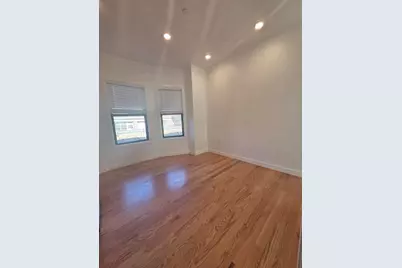 165 Hawthorne #303, Chelsea, MA 02150 - Photo 3