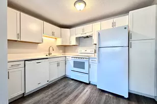 128 North St, Newton, MA 02460 - Photo 1