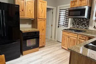 409 Moody St, Lowell, MA 01854 - Photo 5