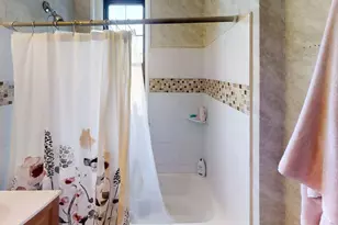 6 Sutherland Rd, Boston, MA 02135 - Photo 5