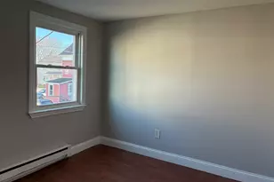 102 Pleasant St, Gloucester, MA 01930 - Photo 5