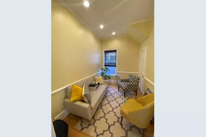 206 Holland St #A, Somerville, MA 02144 - Photo 1