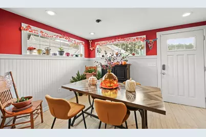 83 Oklahoma St, Springfield, MA 01104 - Photo 13