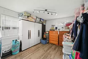 83 Oklahoma St, Springfield, MA 01104 - Photo 9