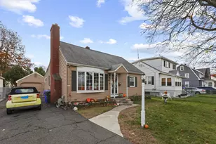 83 Oklahoma St, Springfield, MA 01104 - Photo 3