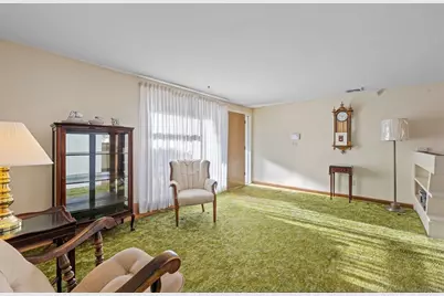 32 Tina Ave, Brockton, MA 02302 - Photo 5