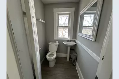 35 Pearl St, Fitchburg, MA 01420 - Photo 15