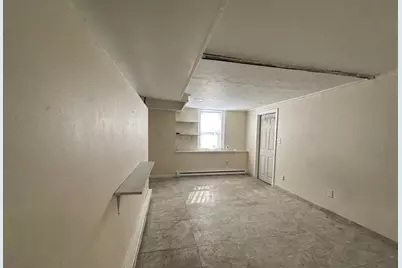 35 Pearl St, Fitchburg, MA 01420 - Photo 13