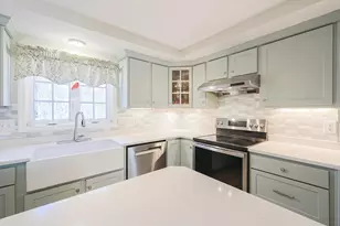 25 Dunny Cove Ln, Uxbridge, MA 01569 - Photo 19