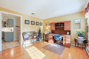 25 Dunny Cove Ln, Uxbridge, MA 01569 - Photo 21