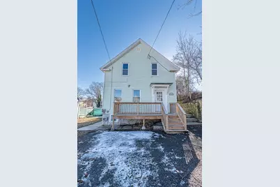 64-R Hazard St, New Bedford, MA 02740 - Photo 1