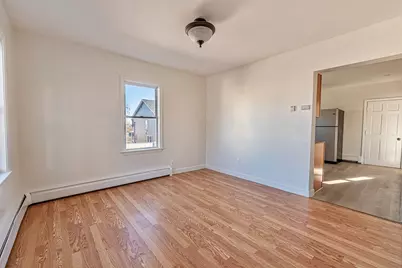 64-R Hazard St, New Bedford, MA 02740 - Photo 5