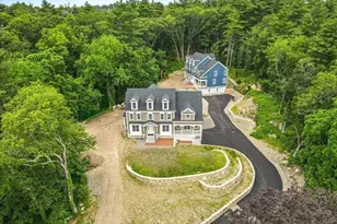 20-35 Shuttleworth Pl, Dedham, MA 02026 - Photo 3