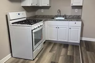 153 Union St, Lawrence, MA 01841 - Photo 3