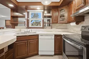 63 Helene St, Ludlow, MA 01056 - Photo 27