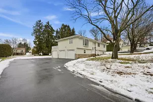 63 Helene St, Ludlow, MA 01056 - Photo 3